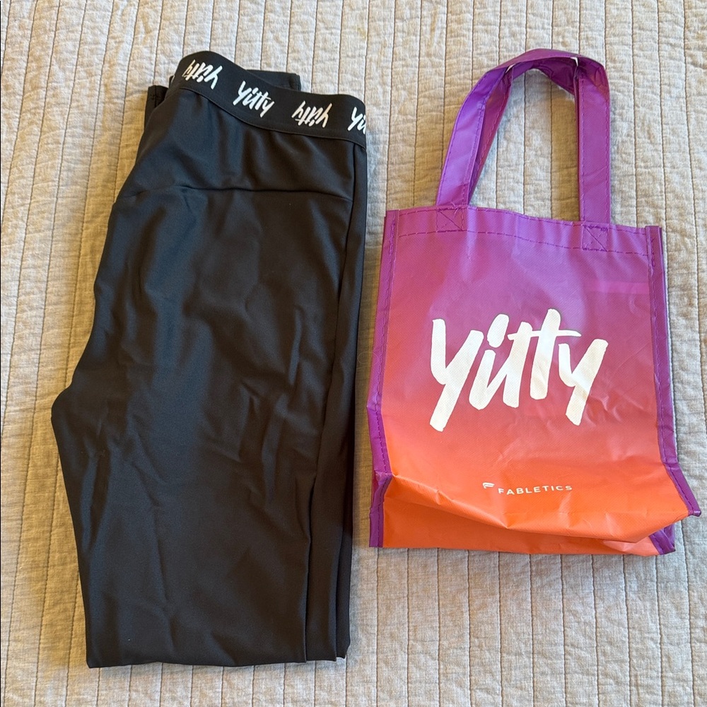YITTY Black Leggings Size Large - Never worn